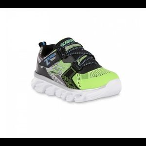 ⭐️⭐️SKECHERS SUPER Z⭐️⭐️